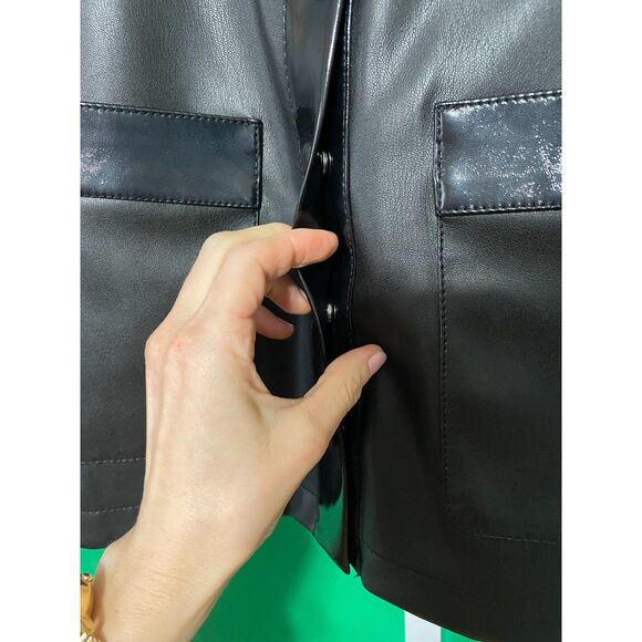 STAUD Paper Faux Leather Mini Skirt Women's 0 Black Front Pockets Snap Closure - Picture 5 of 13